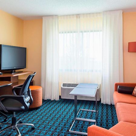 Fairfield Inn & Suites Springfield Bagian luar foto