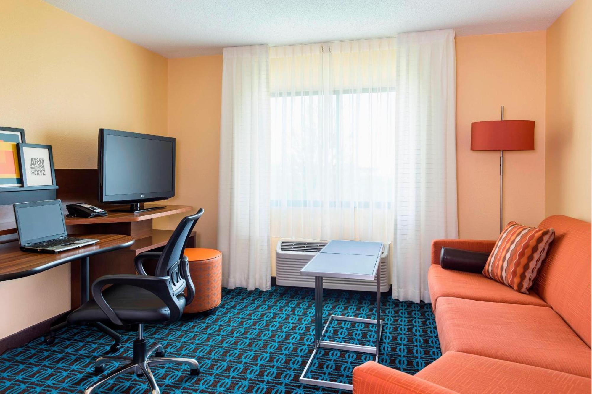Fairfield Inn & Suites Springfield Bagian luar foto